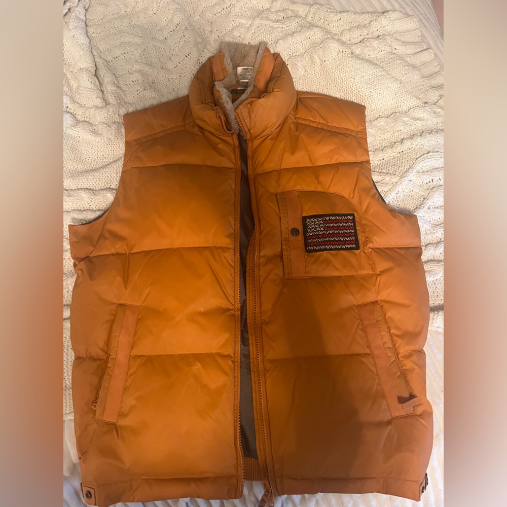 True Religion Mens Nylon Puffer Vest
